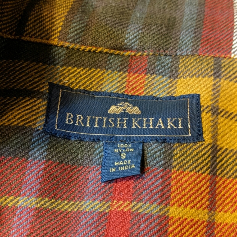 BRITISH KHAKI Embroidered Fall Leaves Vest - Picture 7 of 7